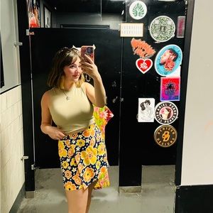 VINTAGE floral navy/orange/yellow patterned skort